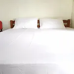 Oyo 3469 Bontotangnga Homestay