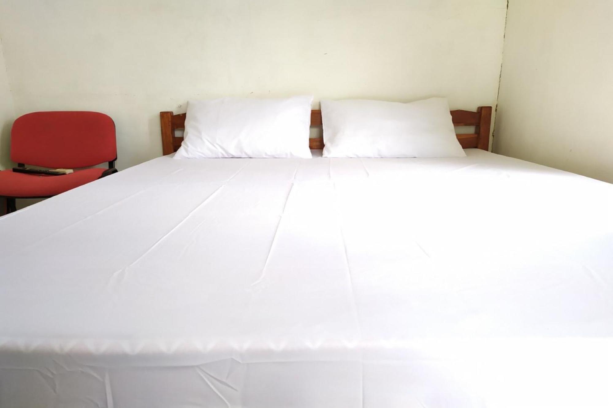 Hotel Oyo 3469 Bontotangnga Makassar